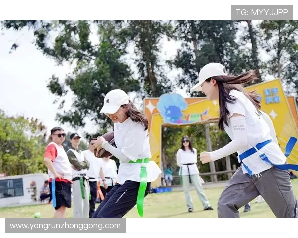 飞盘与梦想交织的旅程：张军的深度对话与人生启示